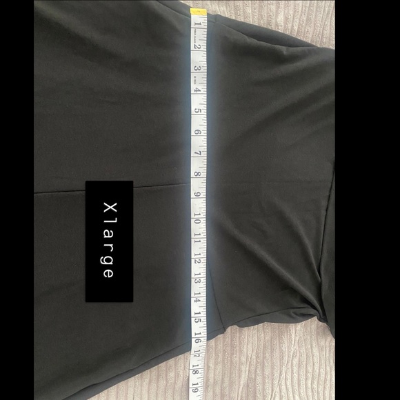 Black Off-Shoulder Jumpsuit with Front Slits - Picture 6 of 9